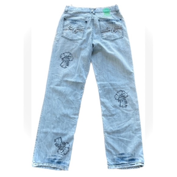 LRG | 34 | Vintage lrgeans “Women’s” Light Wash Embroidered Relaxed Fit Denim - Picture 1 of 12